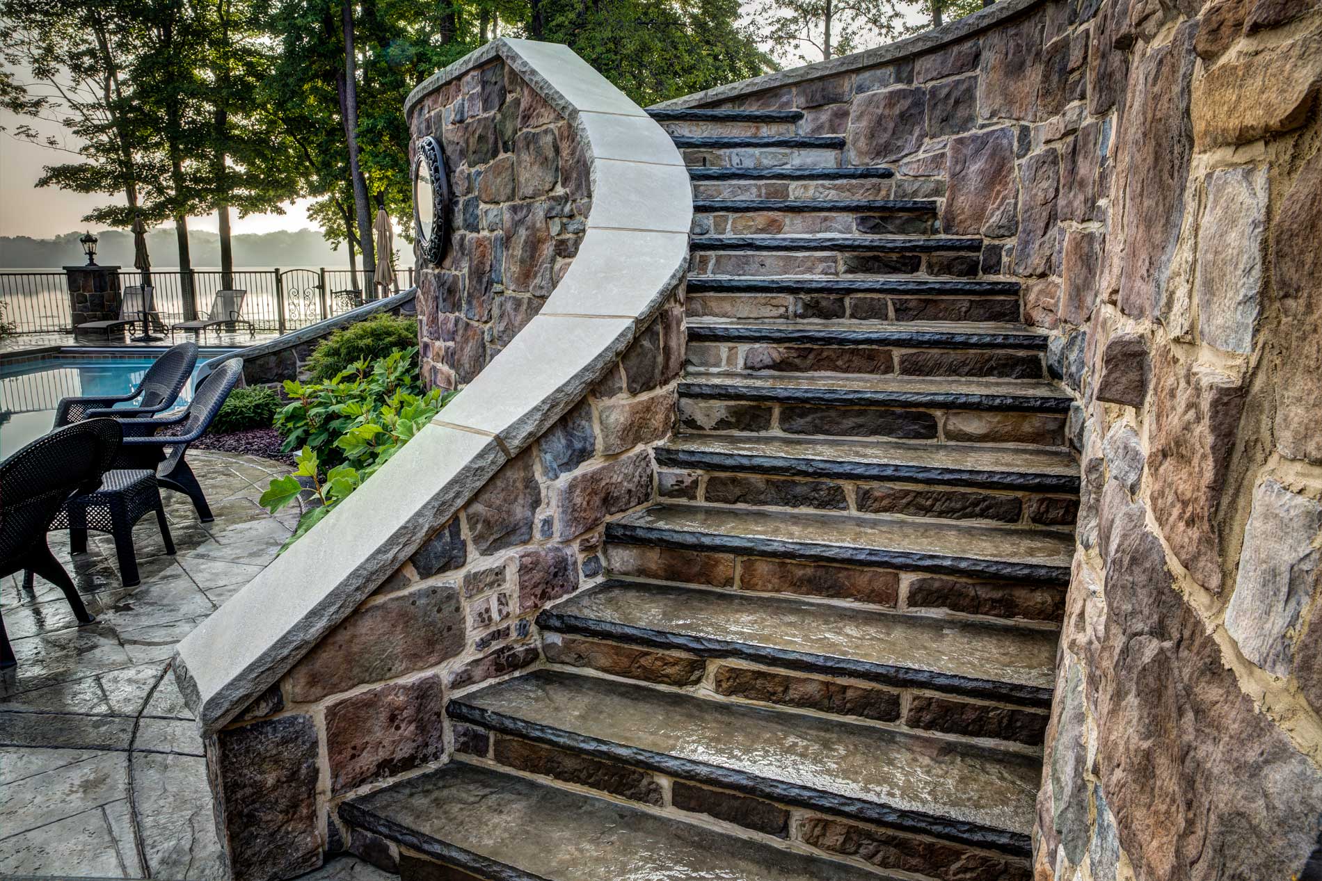 Old-World-EURO-patio-staircase